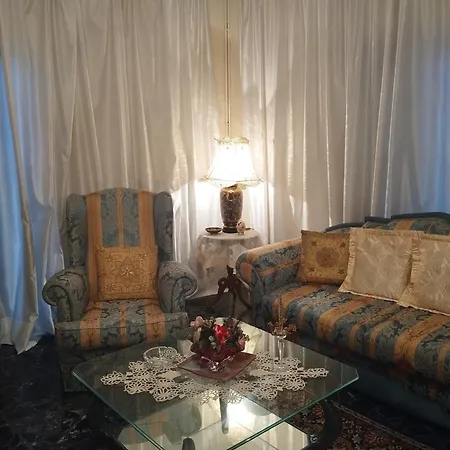Fiorela Gest House Apartamento