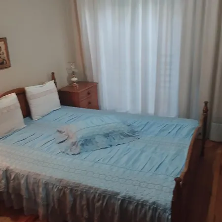 Fiorela Gest House Apartamento *